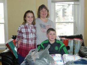 volunteers at Christmas time