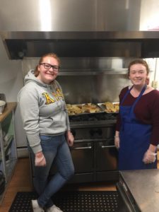 Kappa Delta Phi sorority volunteers